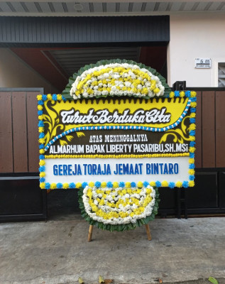 Papan Bunga Duka di Bandung Ujung